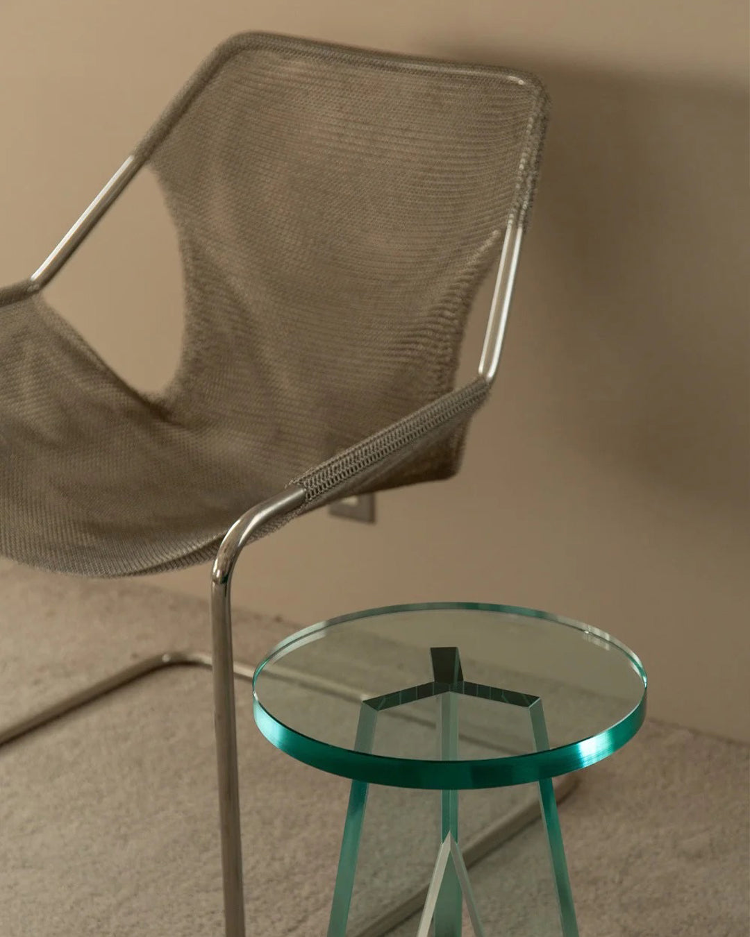 Paulistano Mesh Arm Chair by Paulo Mendes da Rocha for OBJEKTO