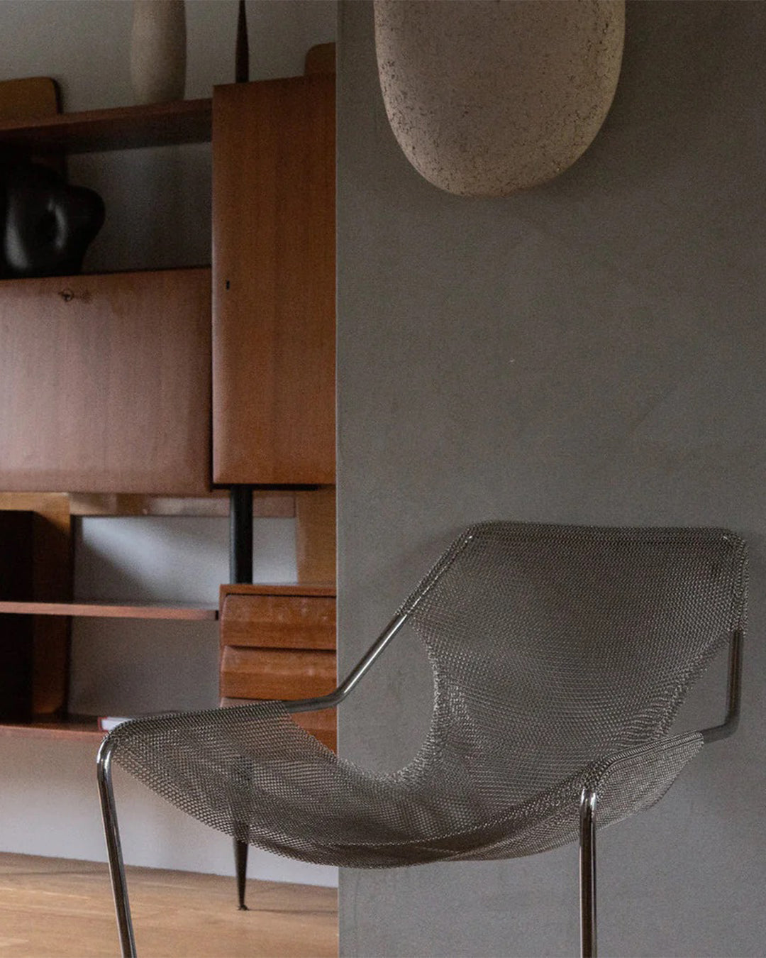 Paulistano Mesh Arm Chair by Paulo Mendes da Rocha for OBJEKTO