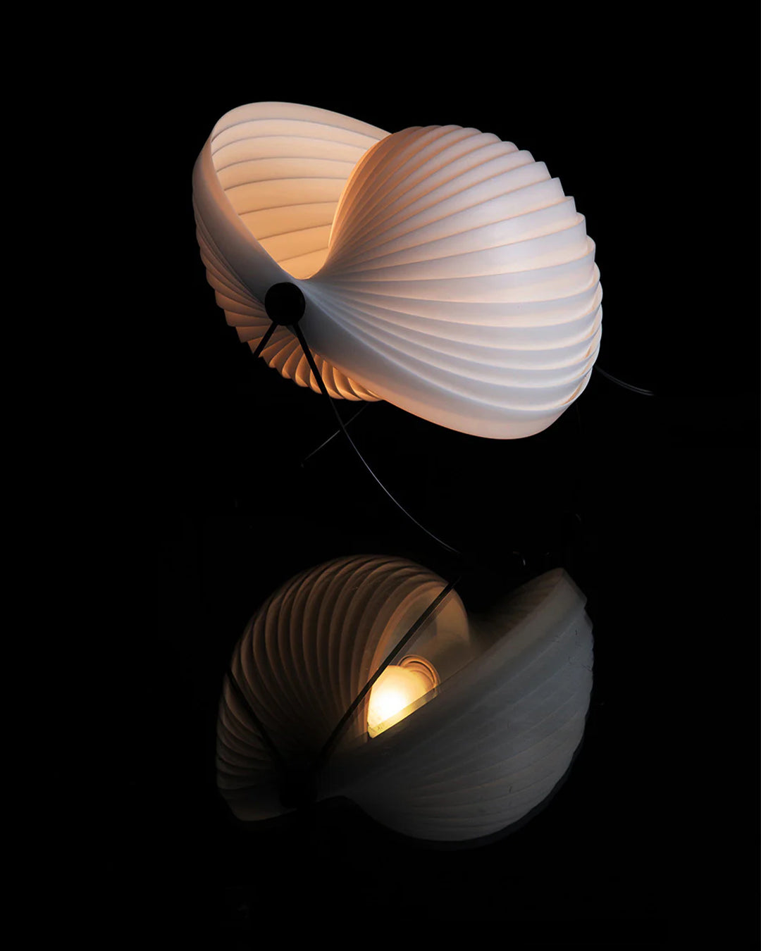 Eclipse Desk Lamp by Mauricio Klabin for OBJEKTO