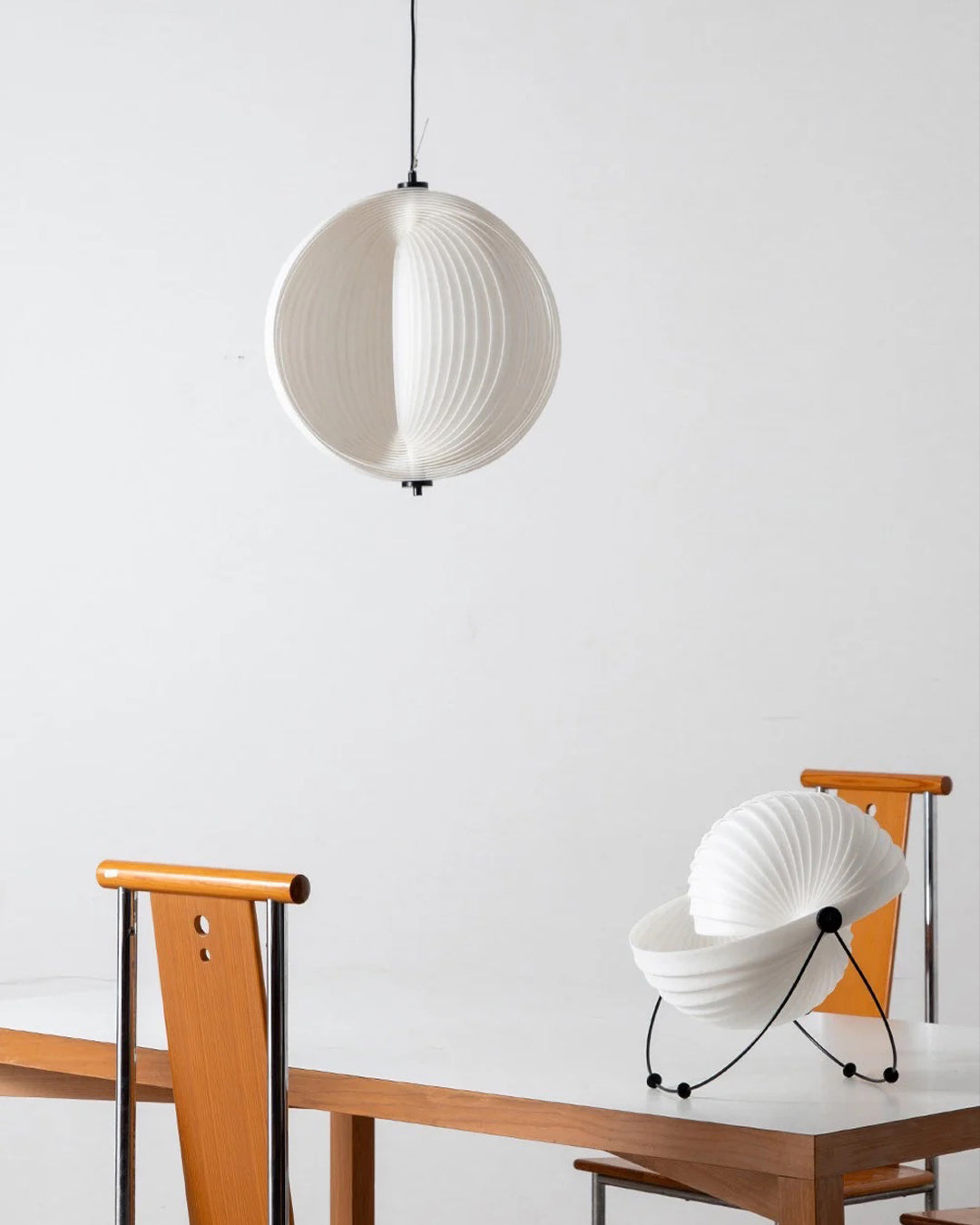 Eclipse Desk Lamp by Mauricio Klabin for OBJEKTO